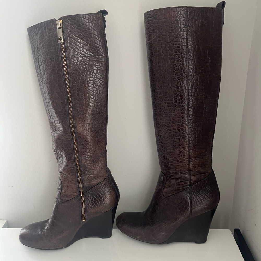 Tory Burch Brown Textured Heeled Boots